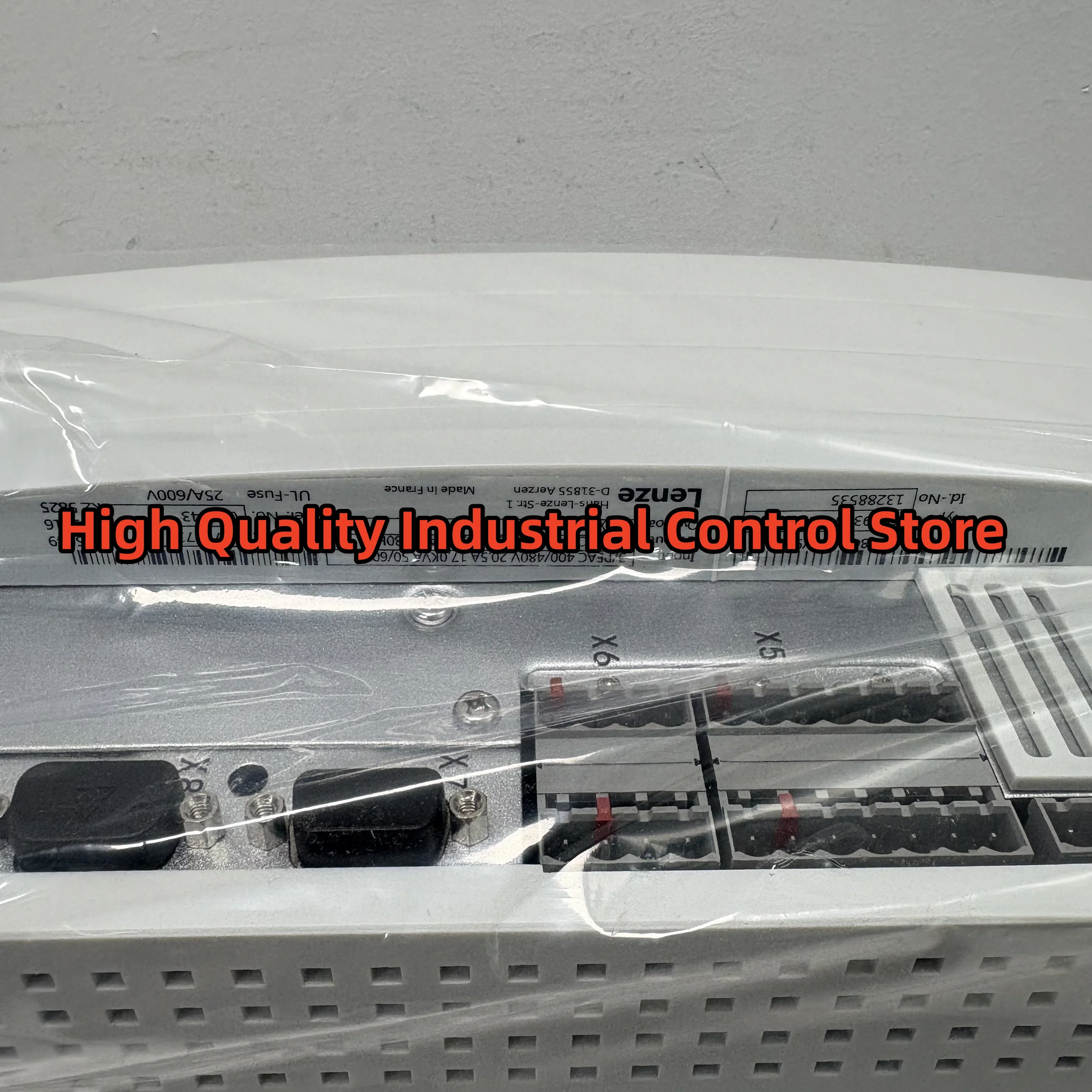 

преобразователь частоты EVS9326-ES новый EVS9326-EP EVS9326-ESV004 в коробке