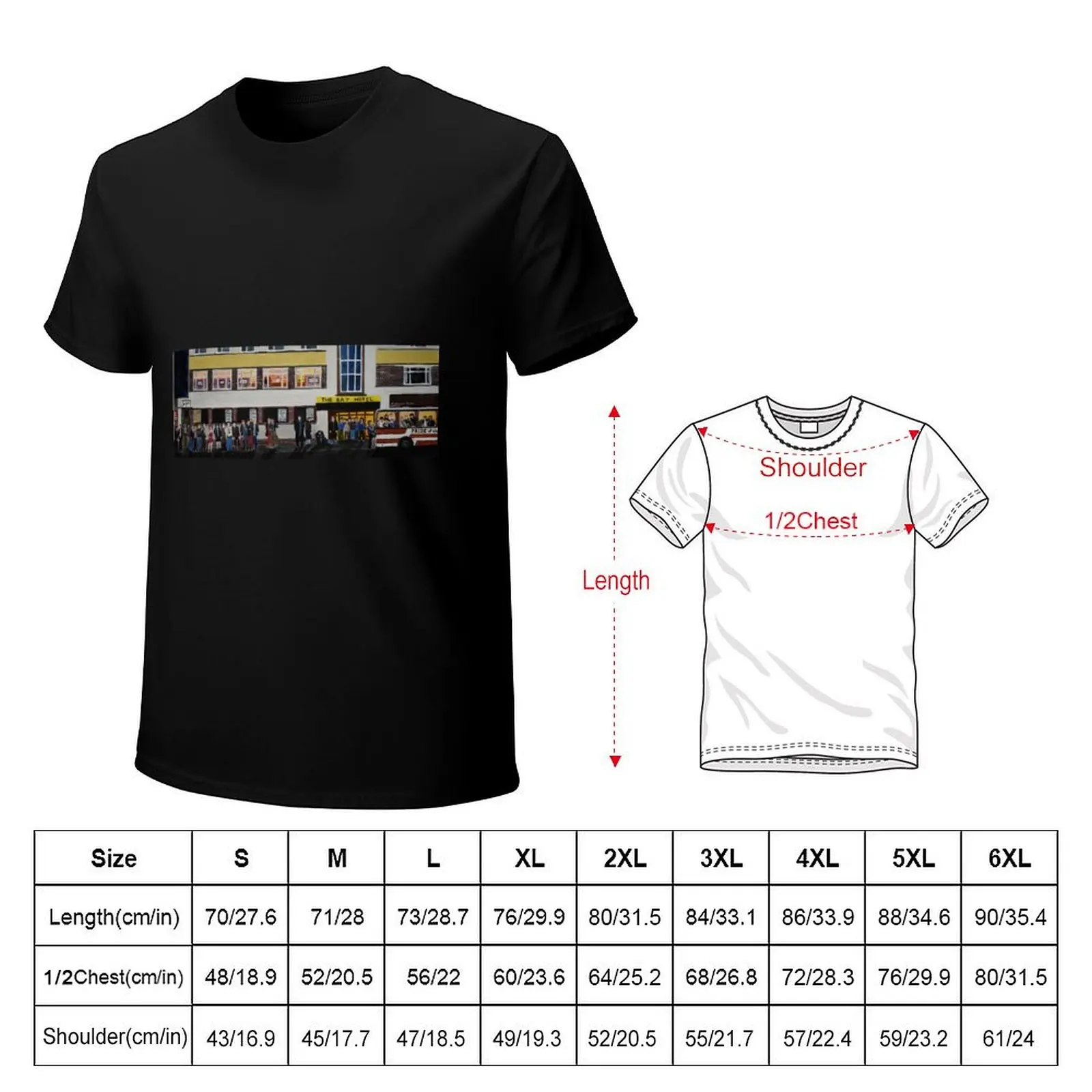 Janey's The Bay Hotel Gourock, with Crunchy Frogs Poster T-Shirt Casual Street Style Short Sleeve Tee
