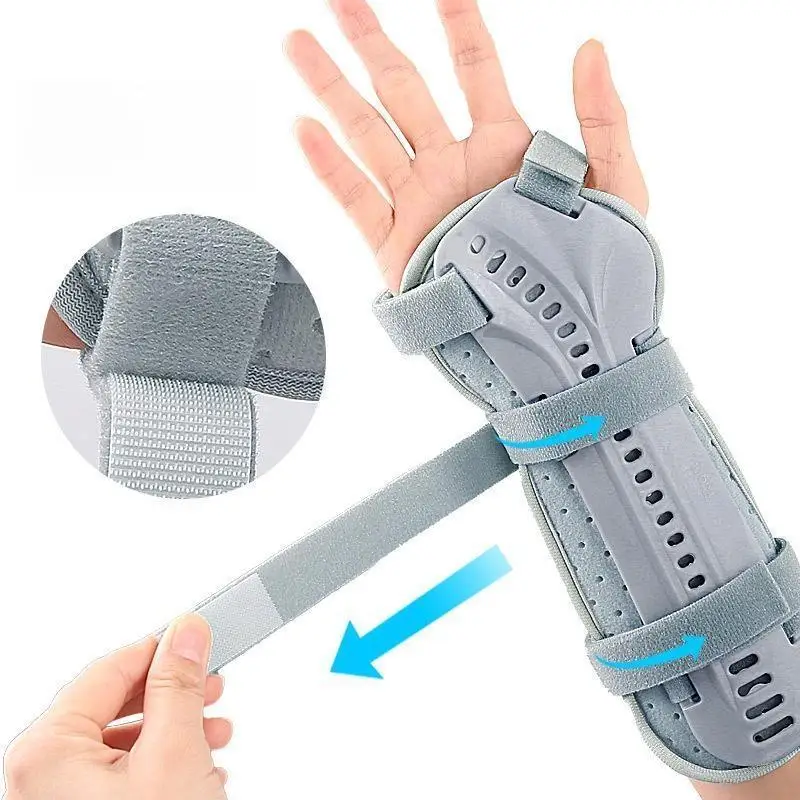 Wrist Brace for Carpal Tunnel Relief, Adjustable Night Wrist Support with Splints for Relief Injuries Pain Sprain Men and Women