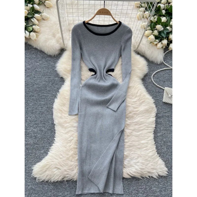 Temperament Sexy Pullover Langes Kleid 2024 Herbst Neue Mode-Design Herz-anliegende Slim-fit Lange ärmeln gestrickte Kleid Elegante