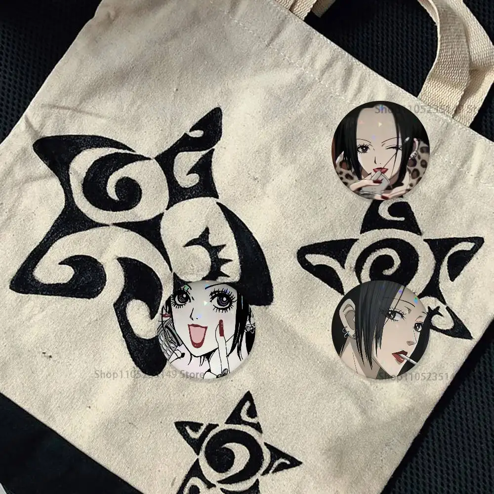 N-Nana Osaki Ai 58mm Cartoon Badge Stage Brooches on Backpack Clothes Handmade Round Enamel Pins for Jewelry Gift Bag Accessory