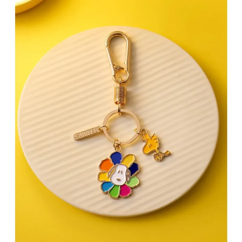 Snoopy Keychain Cartoon Key Ring Pendant Car Backpack Pendant Alloy Fashion Jewelry for Couple Schoolbag Anime Keyring Ornaments