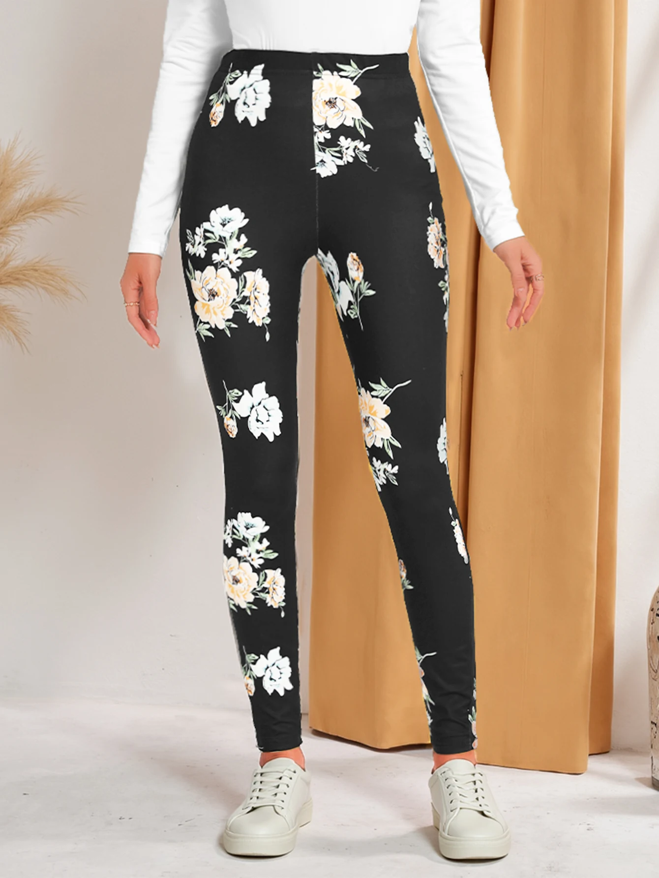 

Women's autumn and winter casual tight floral leggings