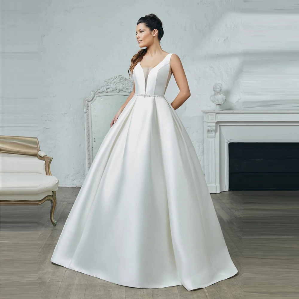 

Boho Wedding Dresses ball gown Sleeveless V-neck Vestido De Noiva Elegant Bridal Gown Open Backless Pearl belt custom size