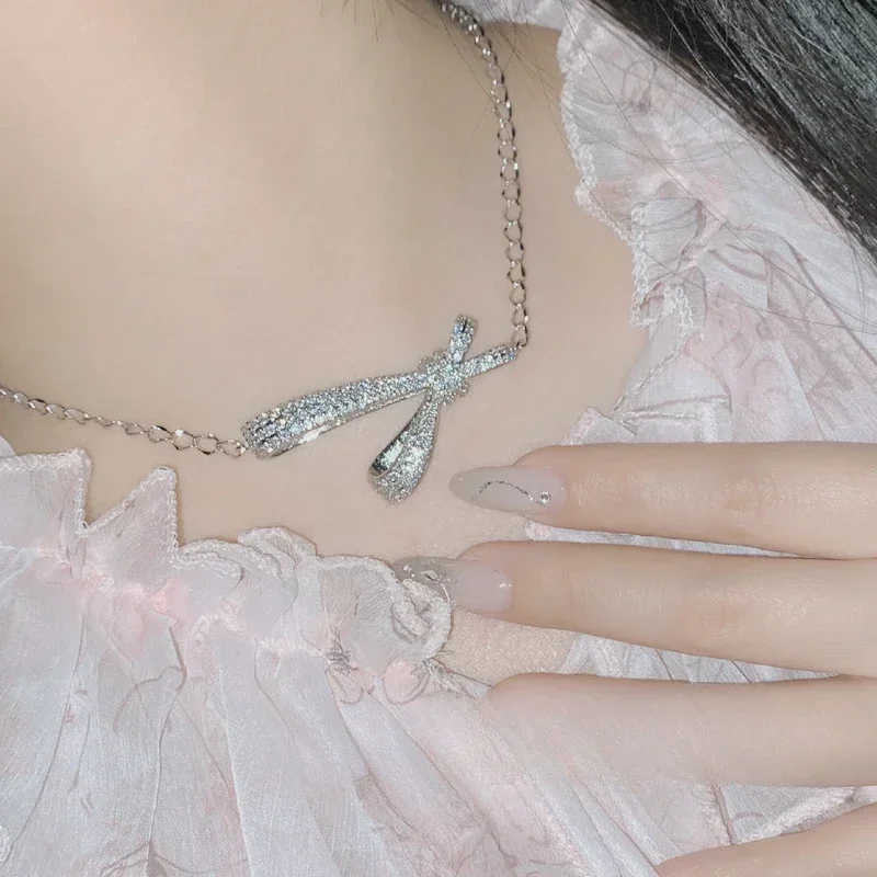 MDLFES مويسان الماس نمط سوبر الجنية تصميم مبالغ فيه القوس قلادة مطلية بالذهب فراشة شخصية مع الماس الصغير #3