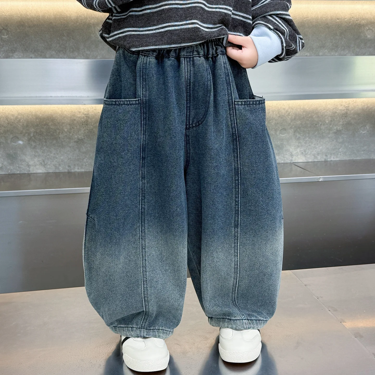 Teenage Boys Baggy Jeans Casual Loose Patchwork Denim Pants Straight Fit Elegant Children Jeans Trousers New Design 2-11 Years