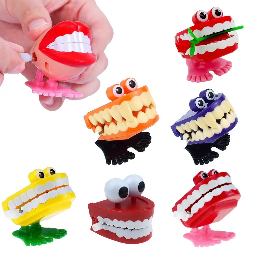 Clockwork Ornaments Creative Shape Big Eyes Jumping Denture Mechanical Halloween Prank Clockwork Toy Party Accessories