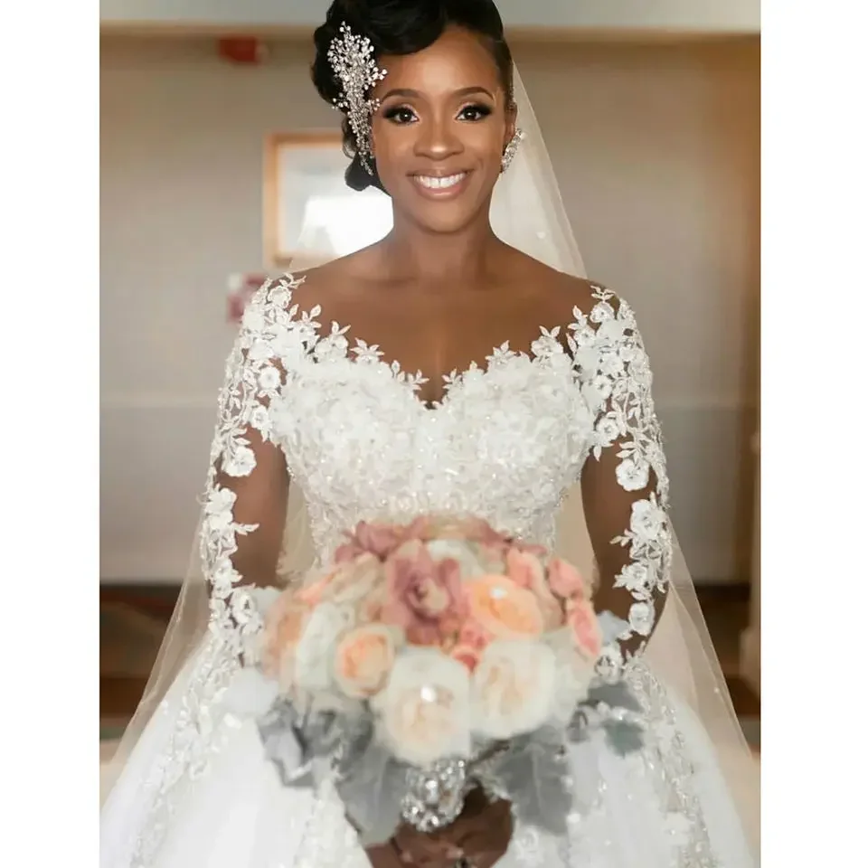 Customized African Lace Robe De Mariage Bridal Dress Sweep Scoop Neckline Long Sleeves Mermaid Wedding Gowns