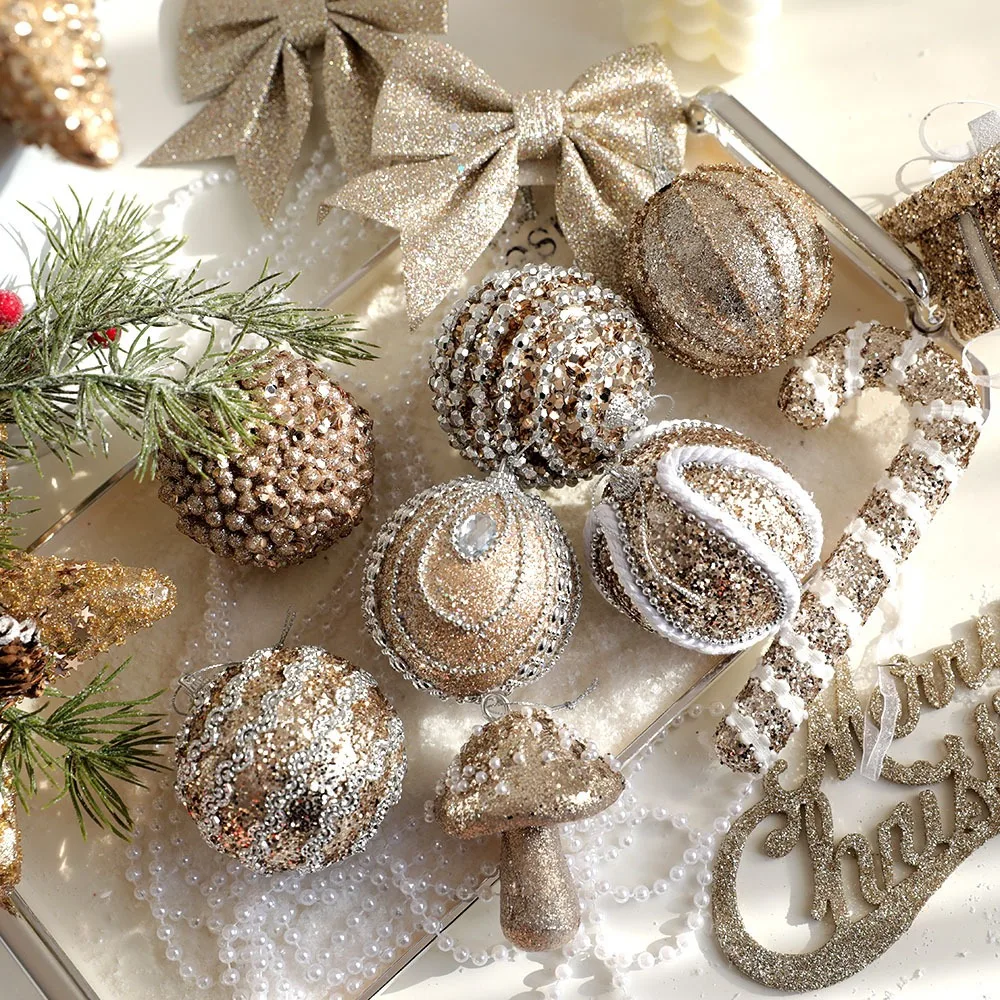 Gold Series Christmas Pendants Stars Beads Chain Foam Balls Bows Mushrooms Christmas Tree Pendant Retro Luxury Home Decoration