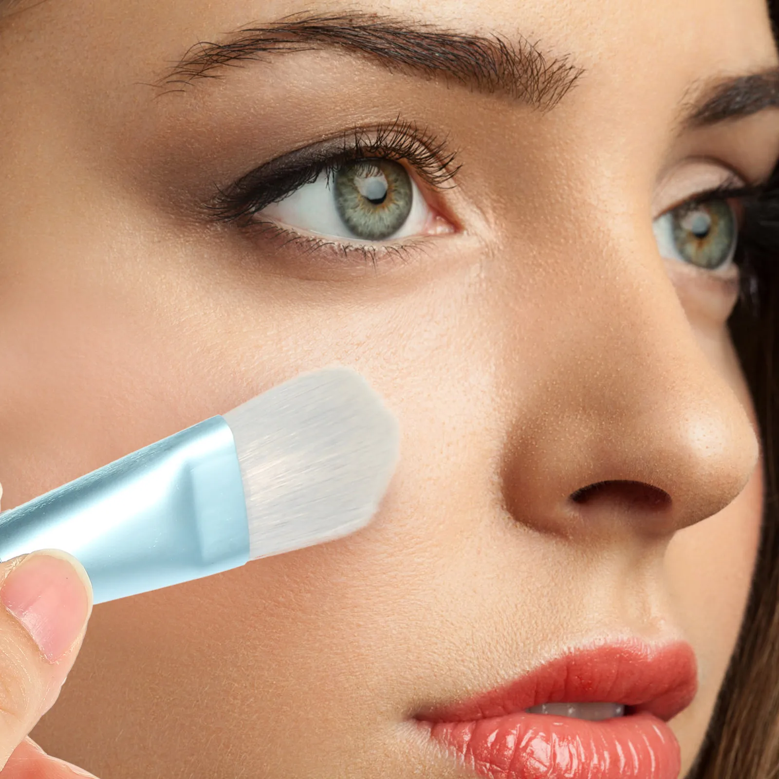 1 Juego de Mini brochas de maquillaje, herramientas cosméticas profesionales, suministros de belleza facial portátiles, colorete en polvo, aplicación de sombra de ojos y labios