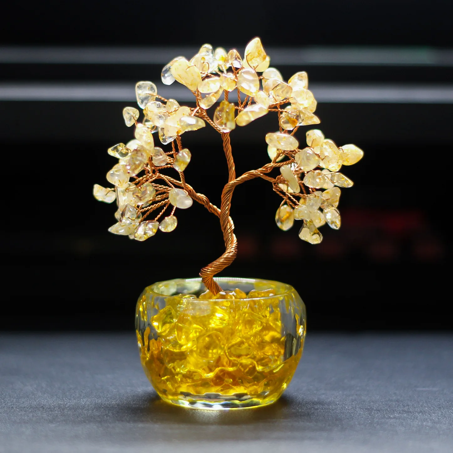 

1PC Natural Crystal Tree Energy Stone Healing Crystals Stones Tree Home Office Desk Living Room Feng Shui Decoration