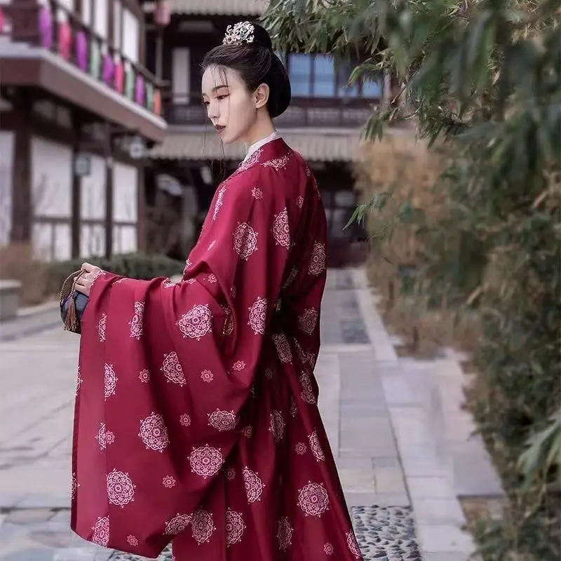 الأصلي Hanfu الرجال النساء سونغ سلالة واسعة الأكمام جولة الرقبة رداء هالوين الأمير الملكي تأثيري حلي مرحلة الأداء البدلة