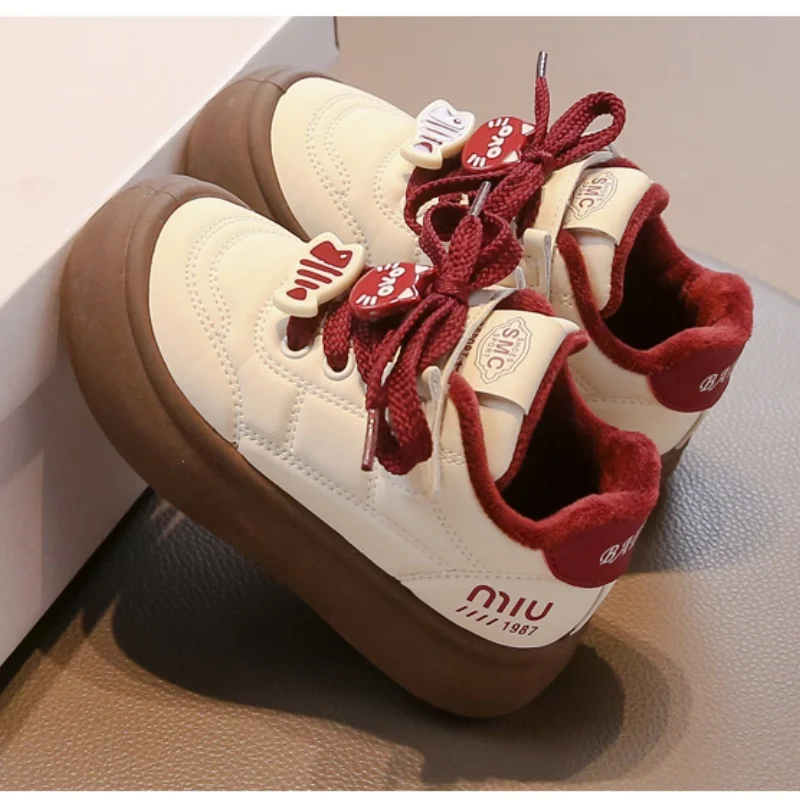 

New Boy's Casual Shoes For Men, Girl's For Women, Fashionable Board Shoes, Leather Waterproof Soft And Lightweight Sports Shoes