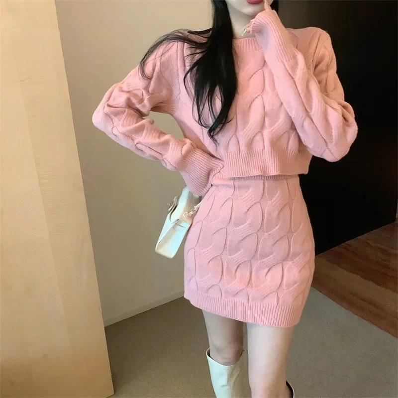 Twist knitted sweater set Lazy wind thickened skirt women's slim-fitting long-sleeved high-waisted hip-wrapped short skirt two