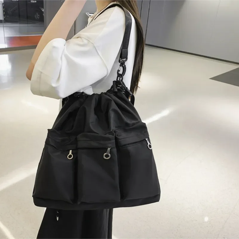 

Унисекс, большая вместительная сумка через плечо с нейлоновым ремешком, новинка лета 2023, однотонная, элитная, для делового отдыха, для студентов, регулируемая