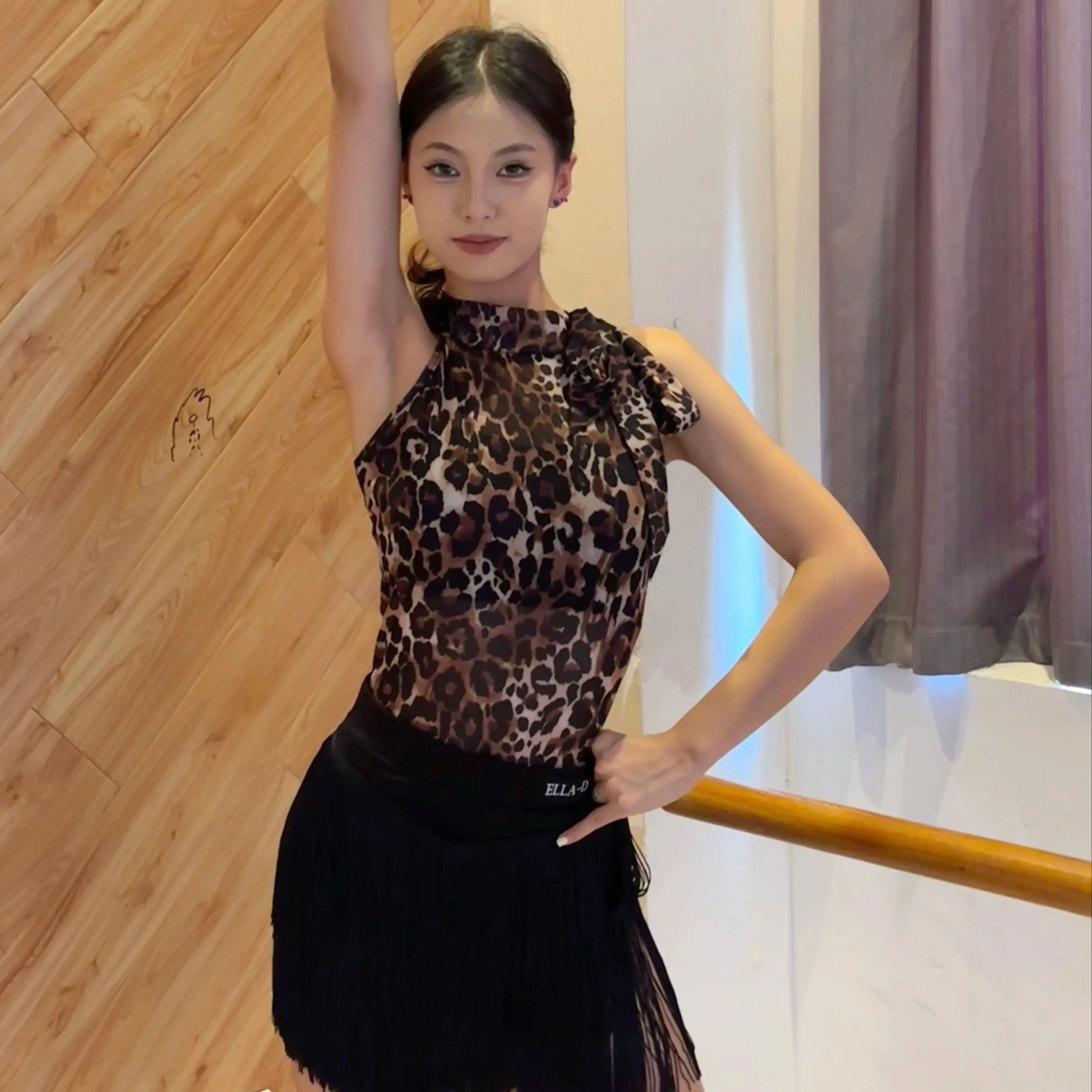 Vrouwen Luipaard Print Kwasten Split Latin Dansvoorstelling Jurk Samba Chacha Praktijk Kleding Volwassen Vrouwelijke Stadium Slijtage DM21904