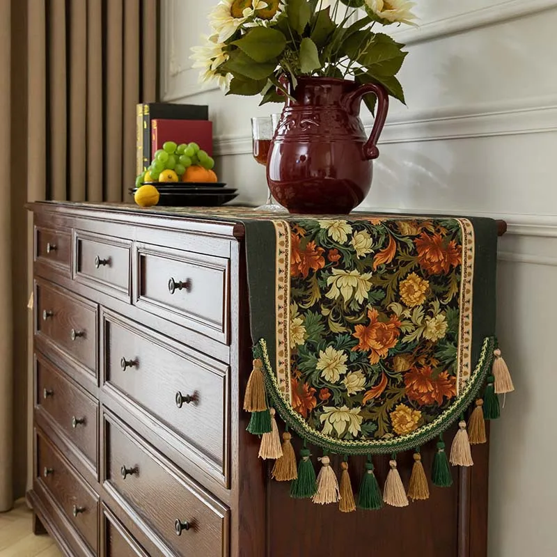 

Retro Elegant Tassel Table Runner With Embroidered Pattern, Friendly Cotton Blend, For Holiday Wedding Party Home Decoration