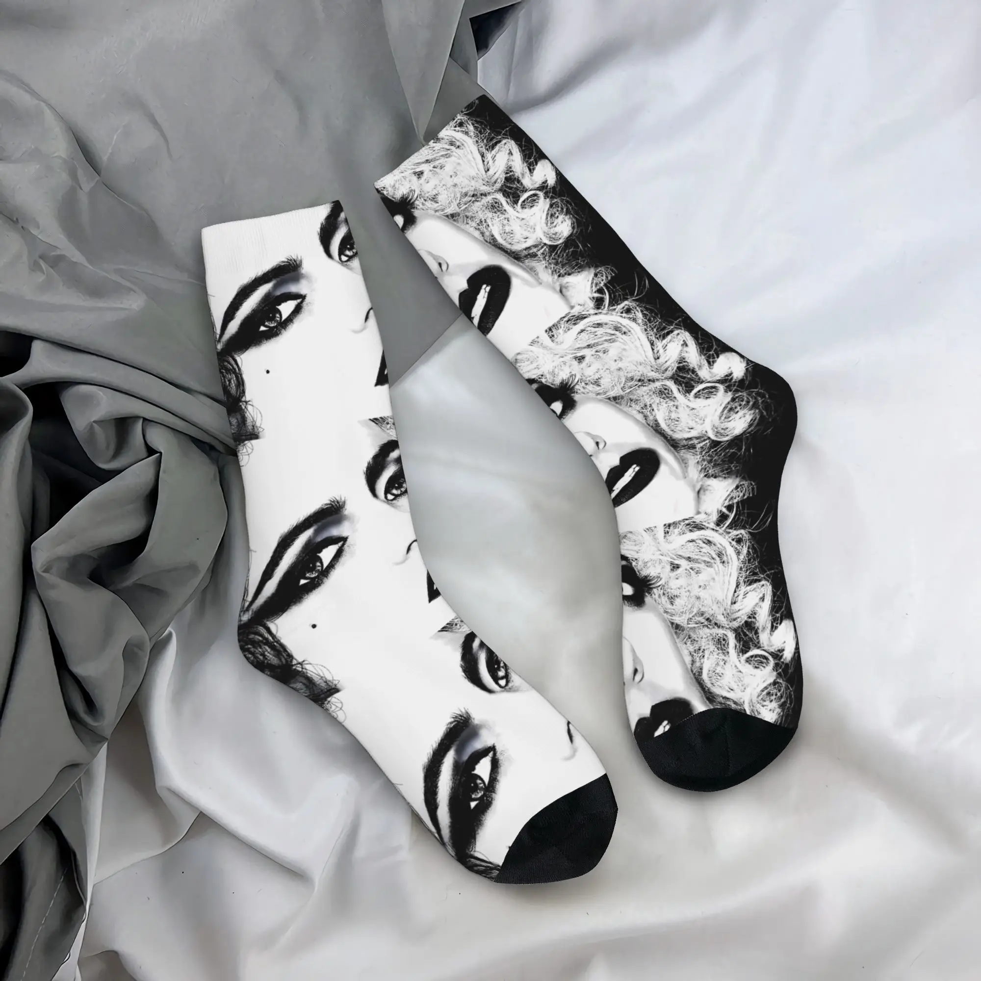 جوارب Retro Emmas Stones Is Cruella للرجال من نينا هاجن باند للجنسين هيب هوب هدية جورب مضحكة للطاقم