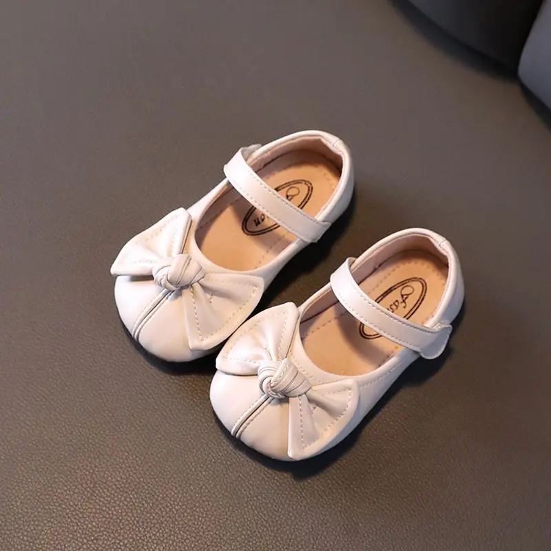 Soft Sole Non Slip Toddler Girls' Shoes 1-3 Years Old Breathable Leather Infant Walking Shoes Slip on Baby Booties