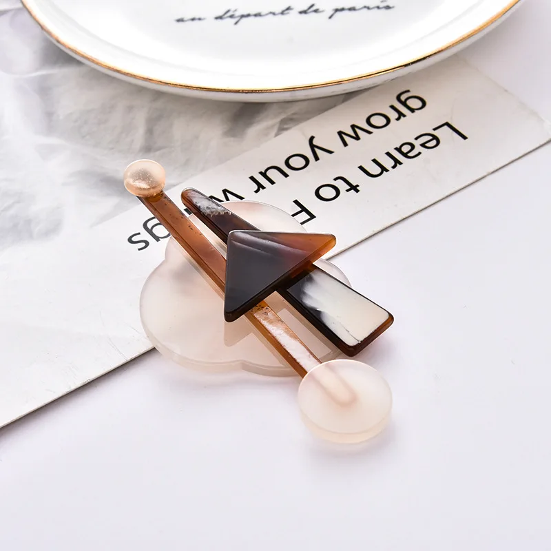 

DIY accessories Geometric acrylic brooch female corsage ins wind pin pendant temperament cloud badge brooch trinket dress