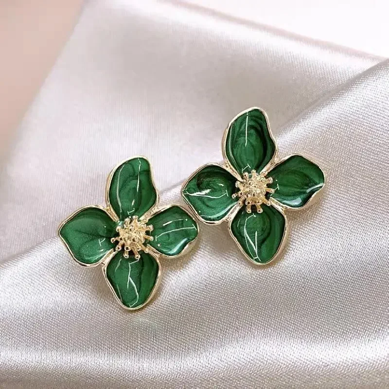 

Big Luoshen Flower Enamel White Green Red Color Stud Earrings for Women Sweet Punk Simple Geometry Party Jewelry Girl Gift