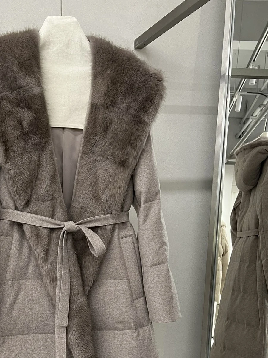 2026 Winter New High-Quality Fashionable Retro Classic Wool And Goose Down Long Coat For Women, 10% Mulberry Silk, 90% Wool