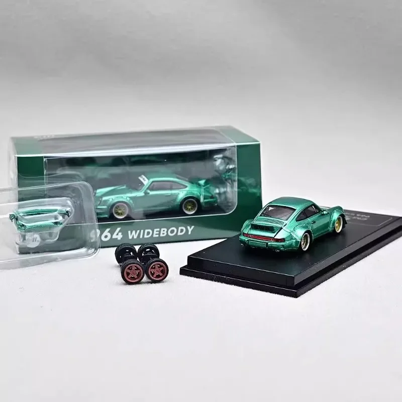 1:64 Porsche 964 Widebody alloy simulation static model, children's collection of decorative toys, holiday gifts for friends.