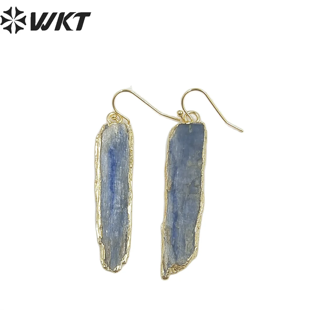 

WT-E152 Wholesale fashion gold electroplated natural blue kynaite raw stone earrings randomly shape women stone dangle earrings