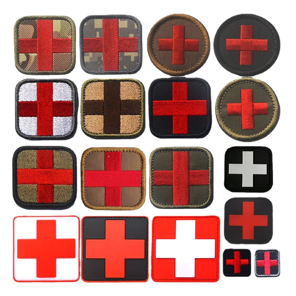 Battlefield Medical Insignia Round Logo Red Cross Square Tactical Patch 3D PVC Rescue Badge Mini Button First Aid Bag Sticker