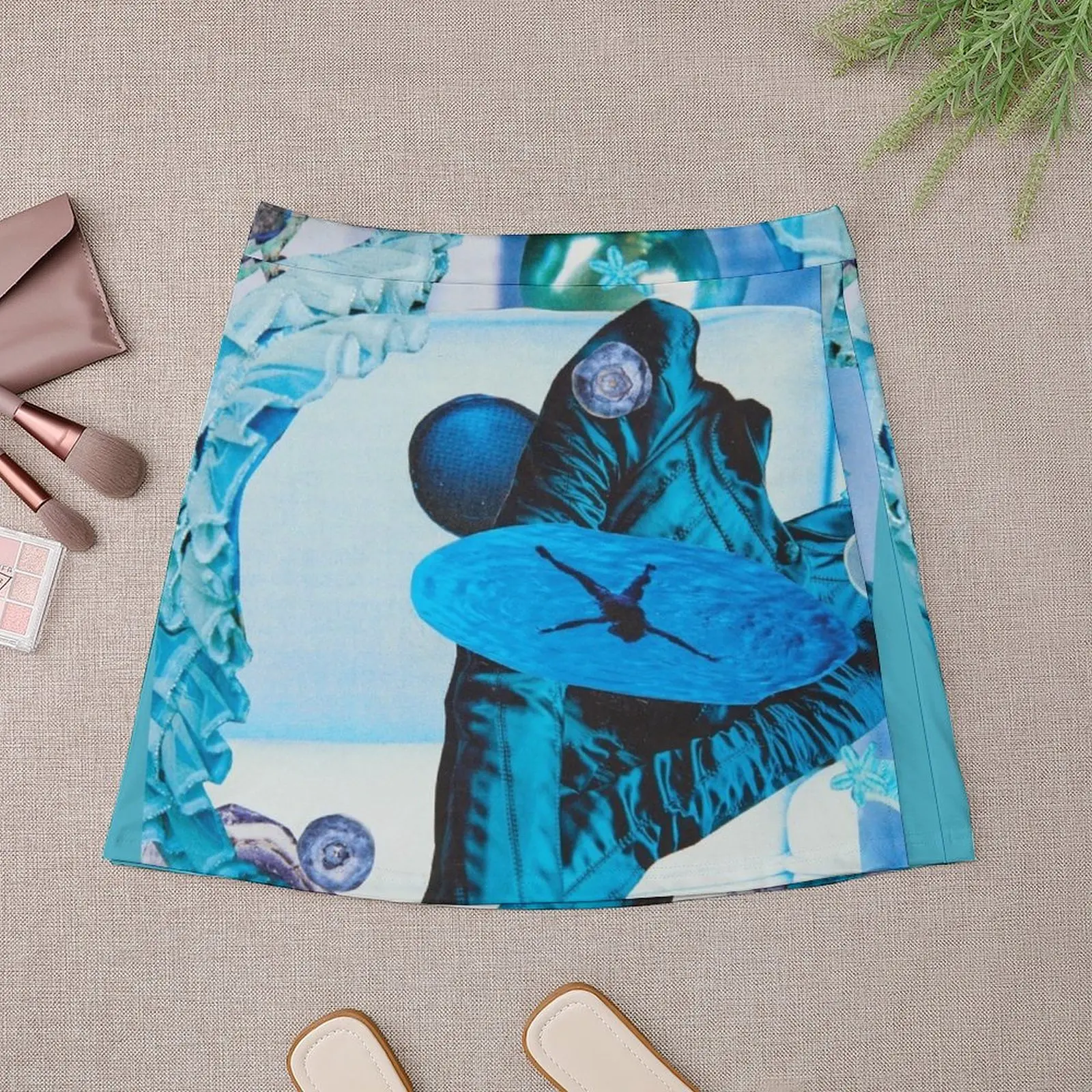 Floating on Waves Out of the B - Summer Clothing Online 评论和价格