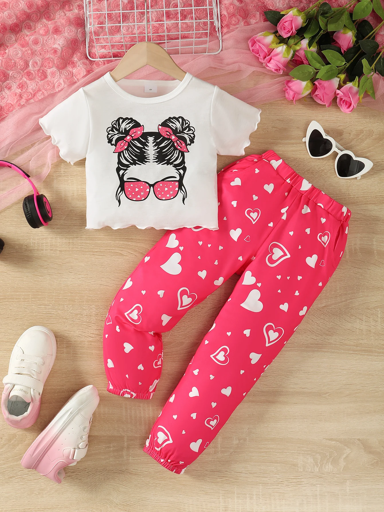 

2PCS Child Girl Clothes Set Girl Cartoon Pattern Short Sleeve Top+Love Pants Lovely Daily Casual Clothing for Kid Girl 4-7 Years
