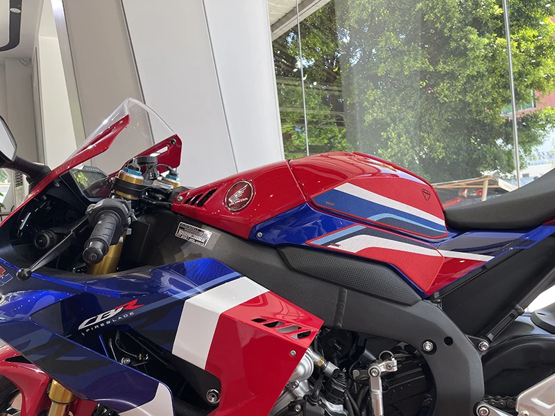 Dla Honda CBR1000RR-R SP CBR1000RRR nakładki na zbiornik motocykla naklejka ochronna naklejka uchwyt kolanowy gazu zbiornik podkładka trakcyjna strona nowy model