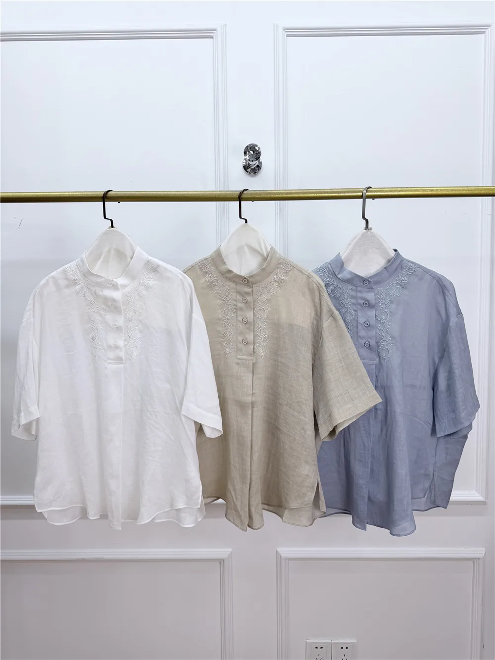 

Women's Summer Clothes Ramie Embroidered Short-Sleeved Shirt Top