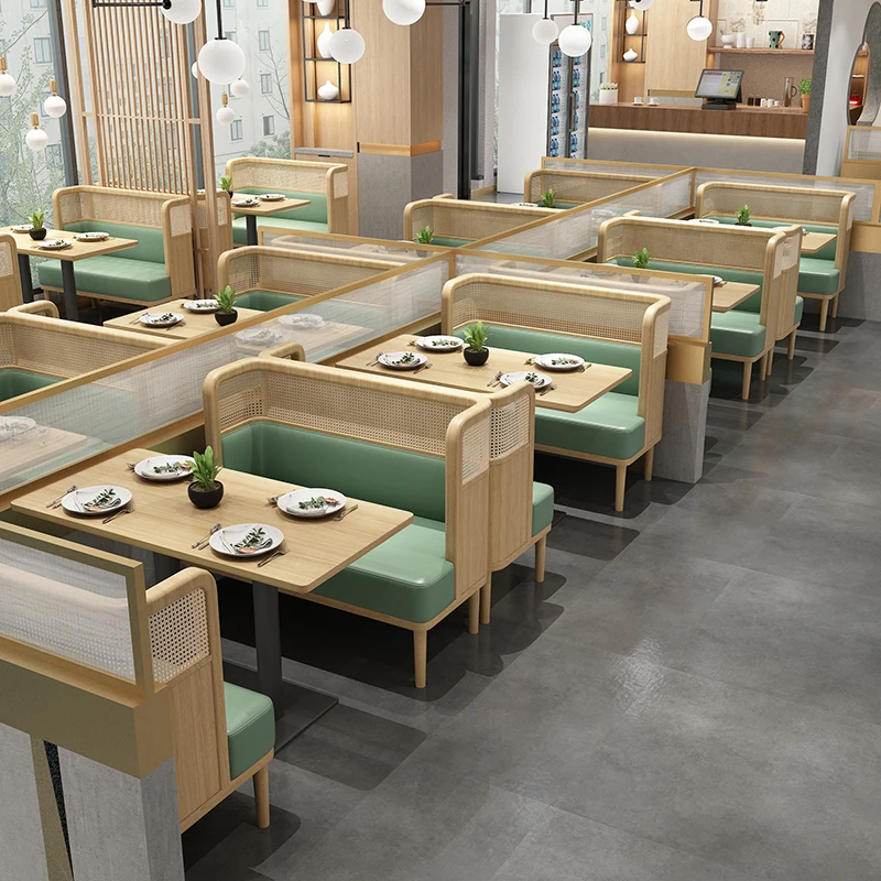 Magasin de barbecue en pot chaud en libre-service, restaurant de siège de carte, restaurant de nourriture japonaise, table et chaise en rotin en bois massif