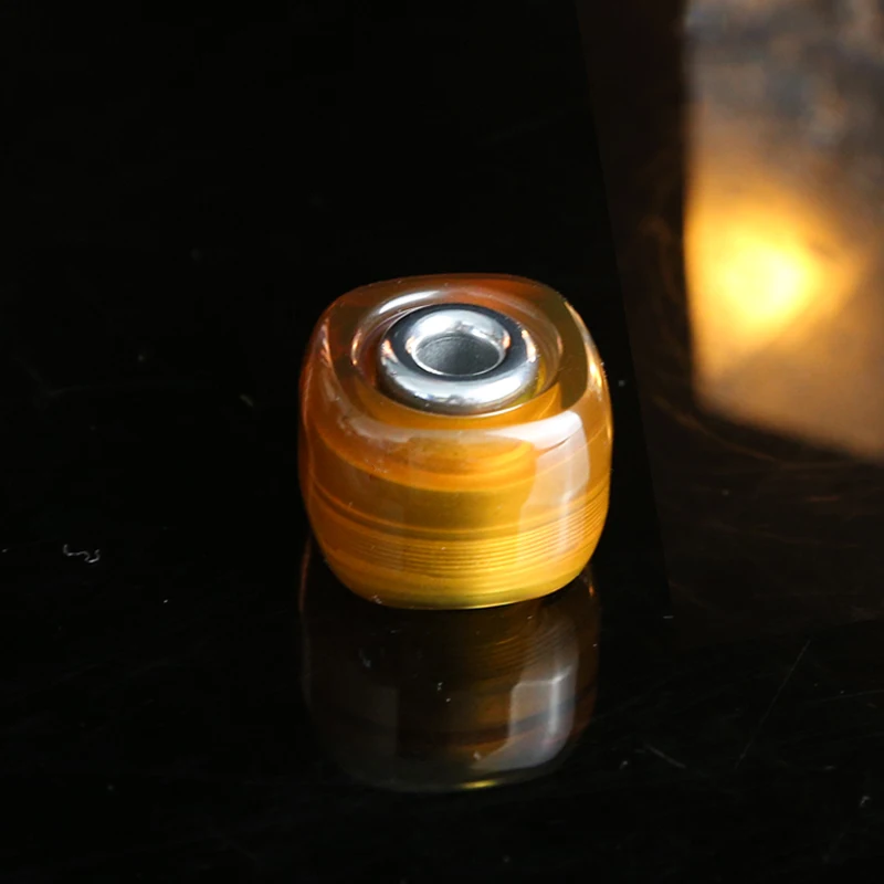 Fang Tang Pei Fidget Spinner – Spinner de mano silencioso para aliviar el estrés con |   Juguete para aliviar la ansiedad para adultos y entrenador de enfoque para estudiantes