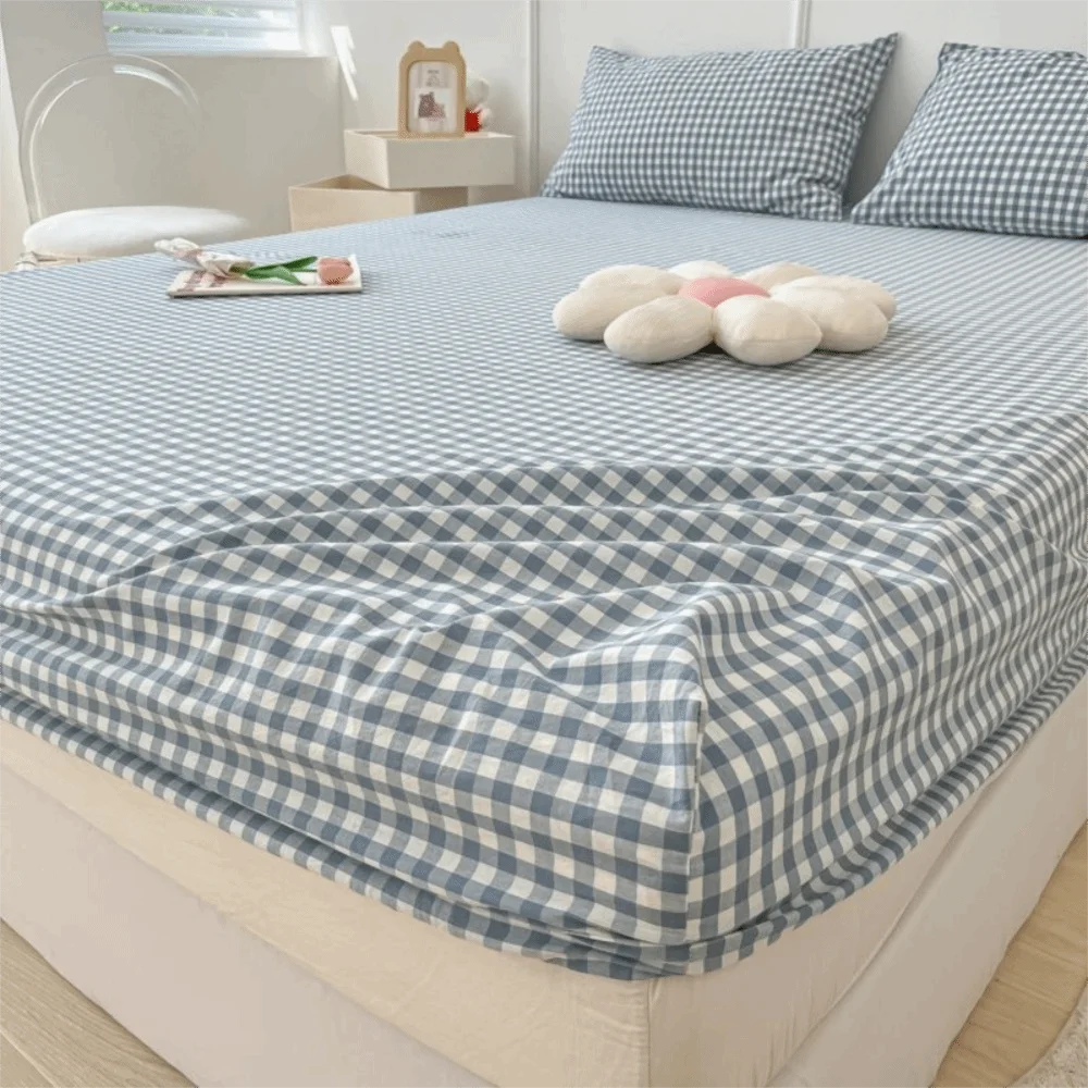 

All Inclusive Single Plaid Mattress Cover Non Slip Elastic Band Bed Sheet Rustic Style Skin-friendly Mattress Protector Winter