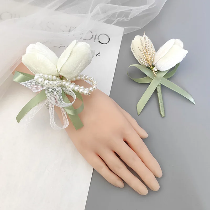 Bride Bridesmaid Velvet Tulip Corsage Wrist Flower Groom Bridal Elegant Bracelet Hand Flower Boutonniere Wedding Accessories