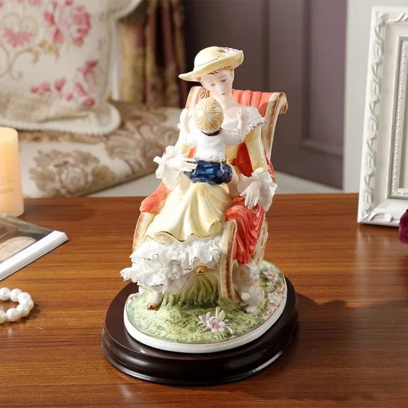 

CL high-grade ceramic figure ornament, warm mother and son art, porcelain doll, living room home decoration crafts