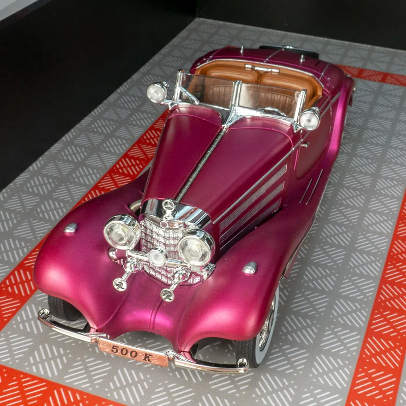 1:24 Mercedes-Benz 500k modello di auto d'epoca retrò in lega di porte di auto e il cofano anteriore e la porta del bagagliaio possono anche essere aperti