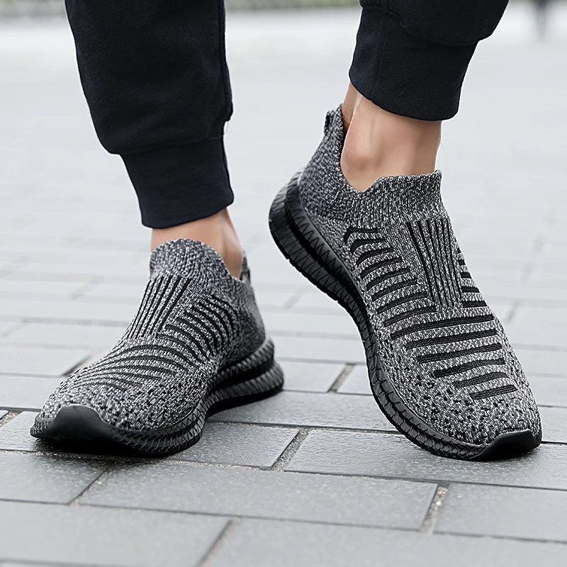 Mens Walking Shoes Fashion Breathable Slip on Socks Shoes Unisex Shock Absorption Lightweight Outdoor Casual Sneakers