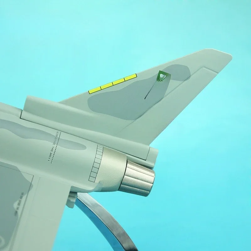 Modelo de lutador de simulação, modelo de lutador Typhoon Modelo militar de combate de resina sintética