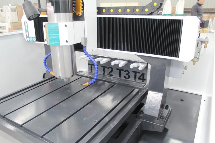 6060 ATC Router Cnc Metal Engraving Machinery Mould MIni Milling Cnc Machine For Steel