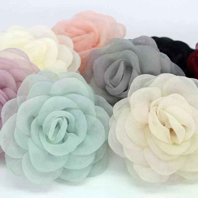 6 سنتيمتر أسود أبيض زهرة الكاميليا دبابيس الكورية موضة الصدار التلبيب دبابيس فستان قميص دعوى اكسسوارات للنساء دبابيس التلبيب