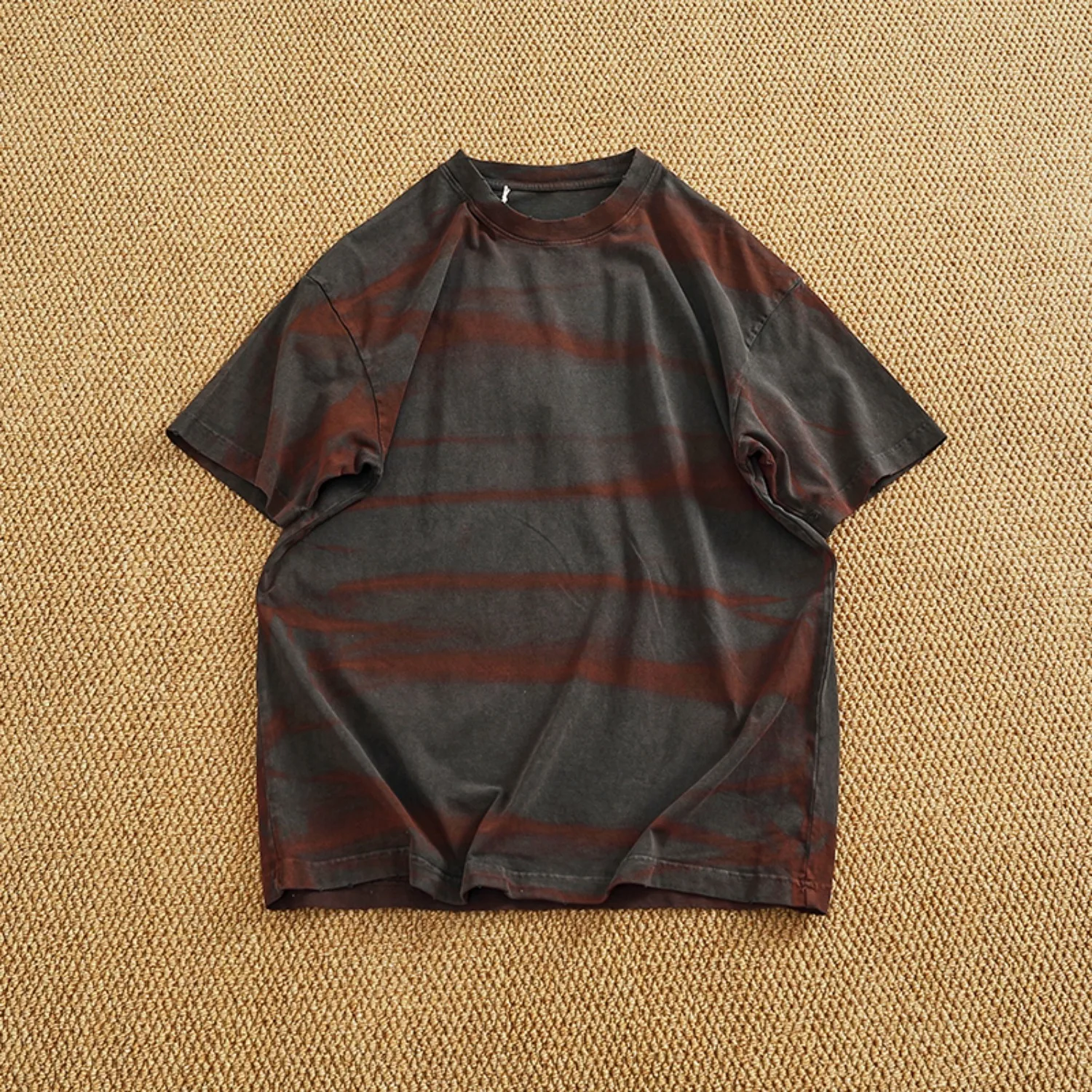 Loose off rotator sleeve American short sleeve T-shirt male personality print heavy industry old washed cotton half sleeve T