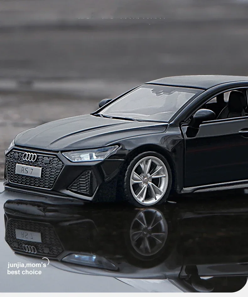 1:35 Audi RS7 Sportback Car Model Alloy Car Die Cast Toy Car Model Sound and Light Children\'s Toy Collectibles Birthday gift