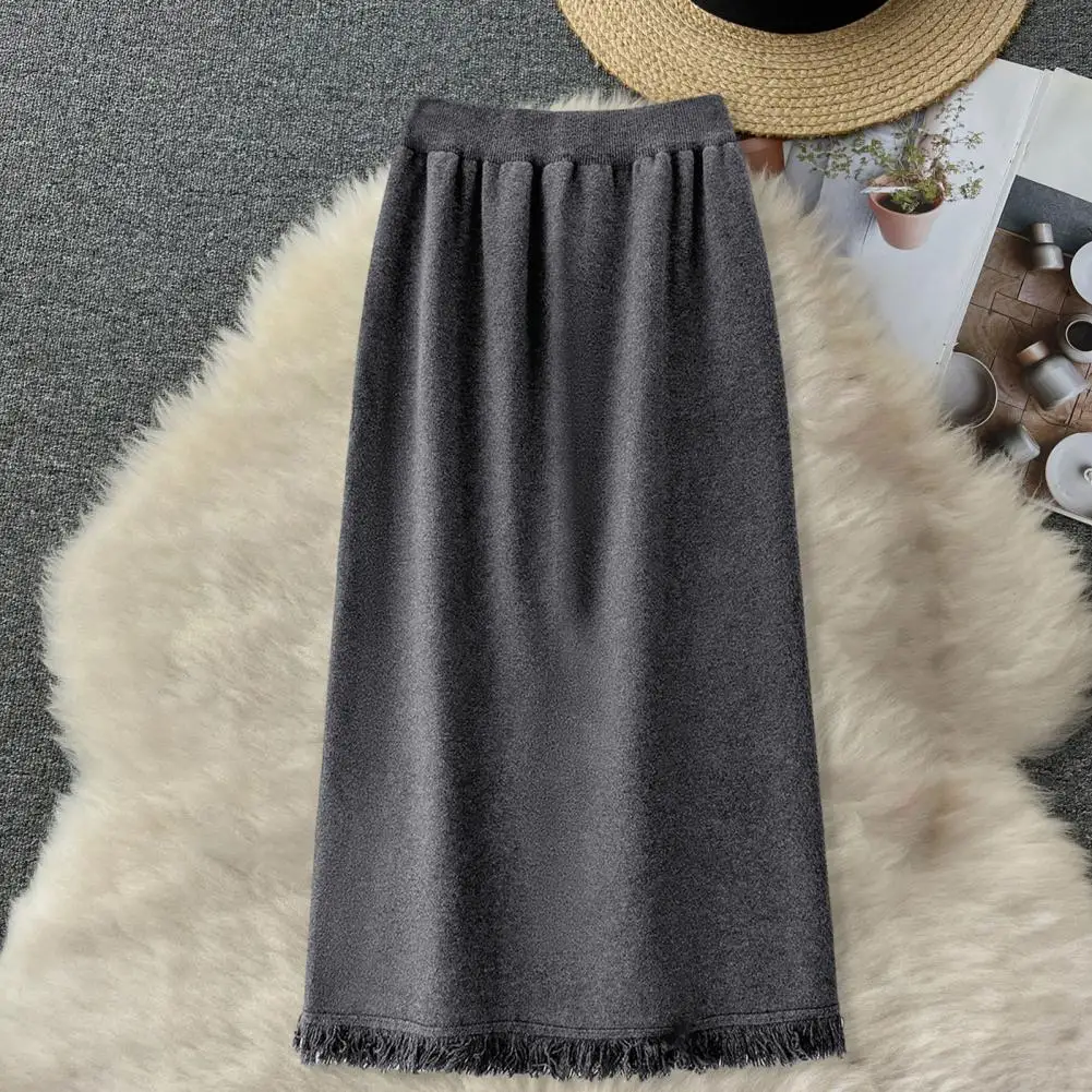 

Women Flall Winter Skirt Knitted Elastic High Waist Solid Color Tassel Decor Sheath Straight Pleated Mid Length Anti-shrink Midi