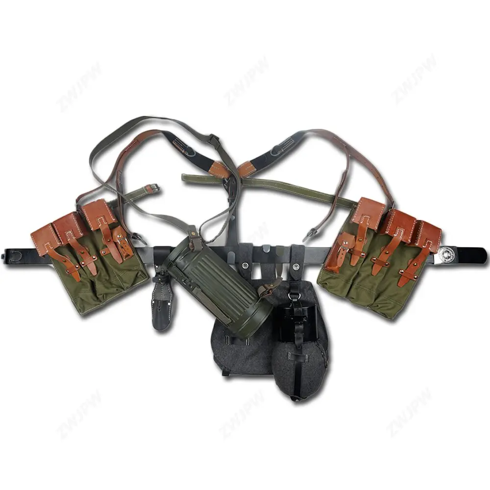 

WW2 WWII MP44 CANVAS POUCH EQUIPMENT COMBINATION SOLIDER BELT AND Y STRAPS