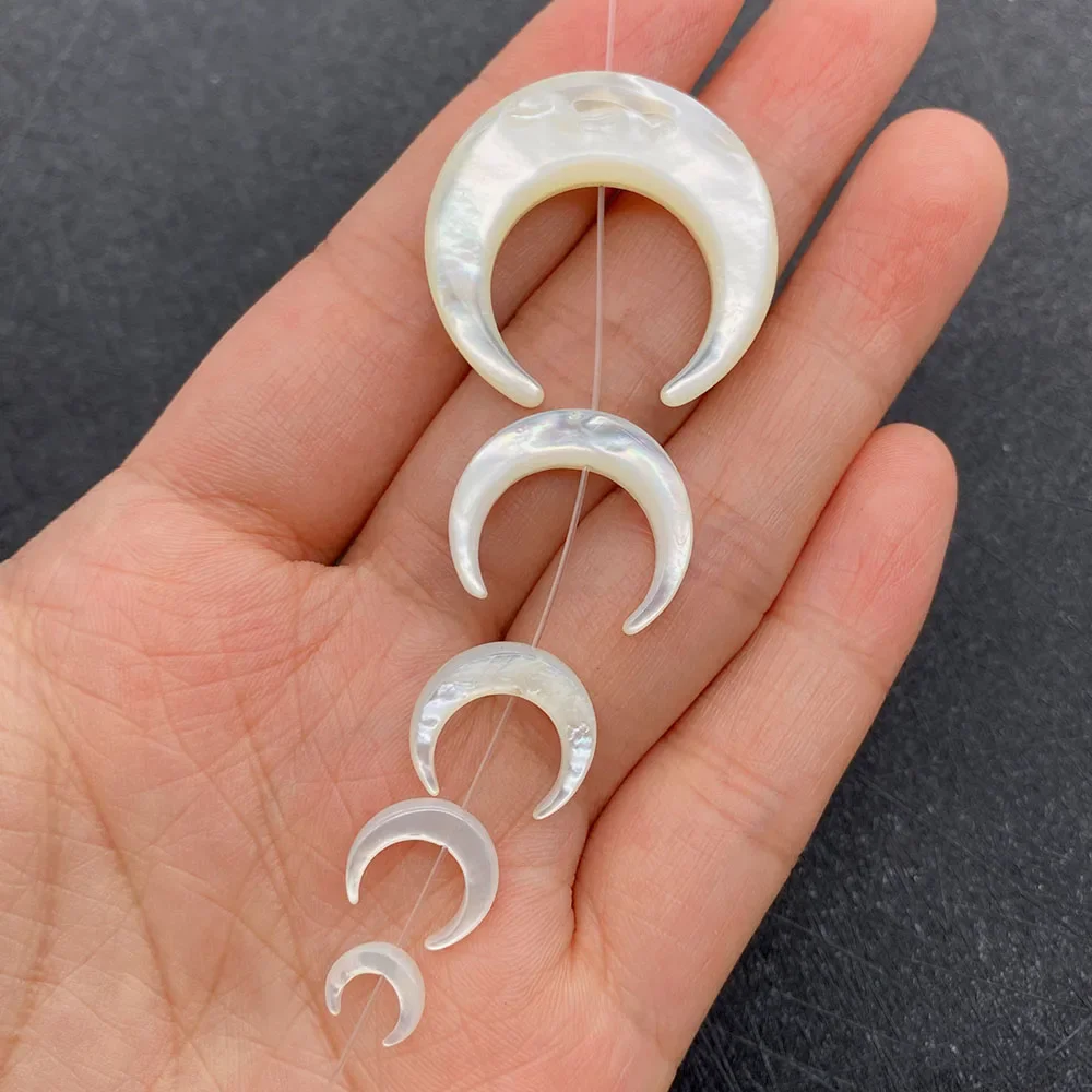 1Pc/pack Natural Sea Shell Pendants Charms Moon Shaped white color 8-30mm  DIY for Making Necklace Earrings jewelry Accessions