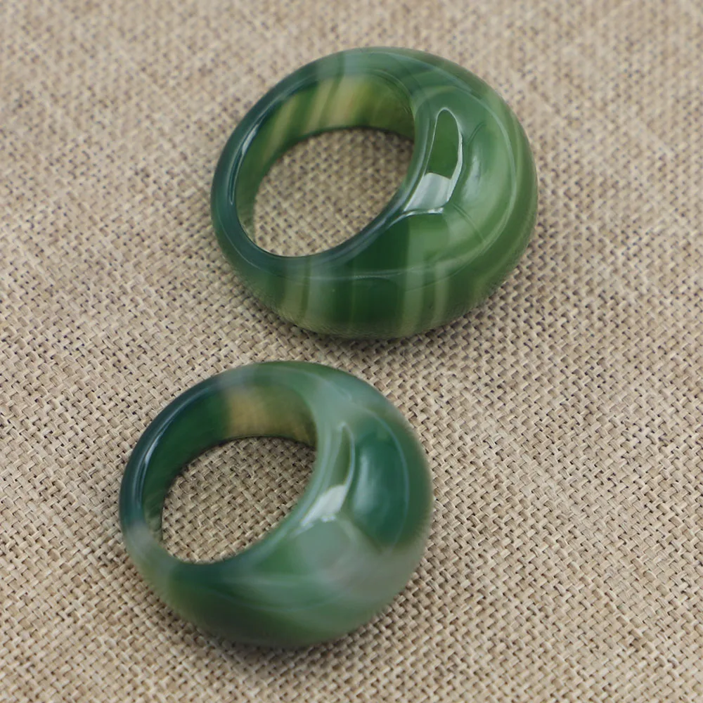 Big Natural Stone Smooth Finger Ring Engagement Green Agate Wedding for Men Bands Luxury Jewelry Wholesale 15MM 17#18#19#2PCS