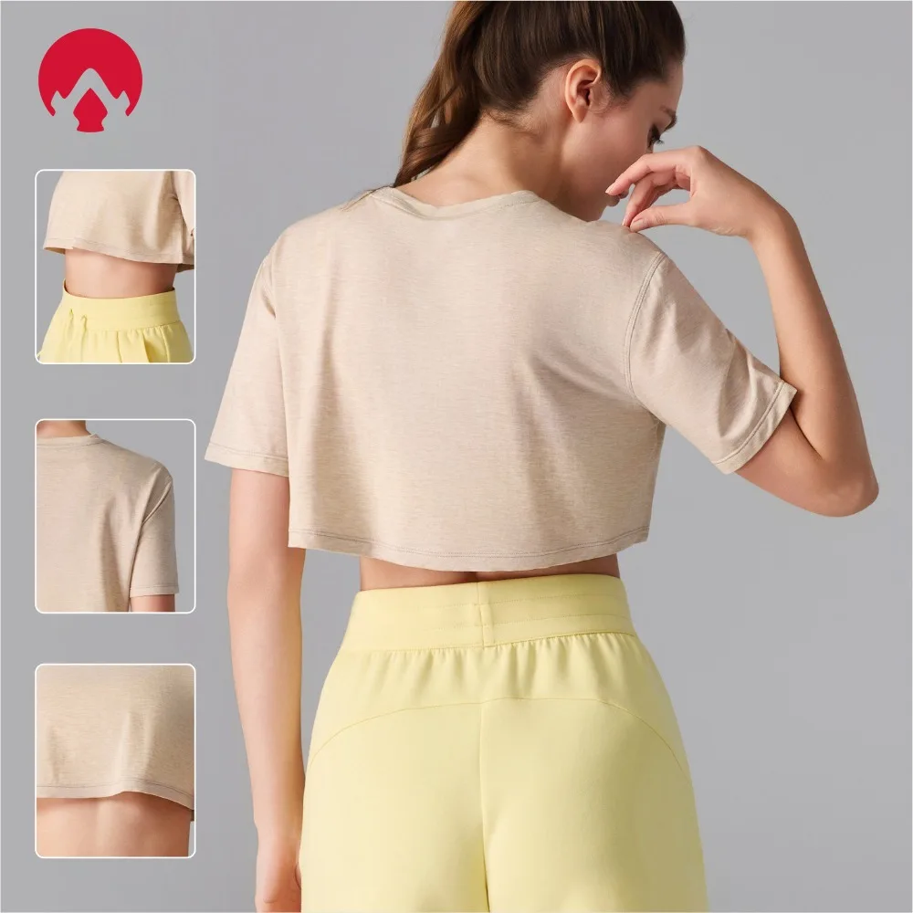 

Women's Loose Crop Top Skin-Friendly Cover-Up for Running & Yoga – Short Sleeve Fitness T-Shirt with Navel-Exposed Design